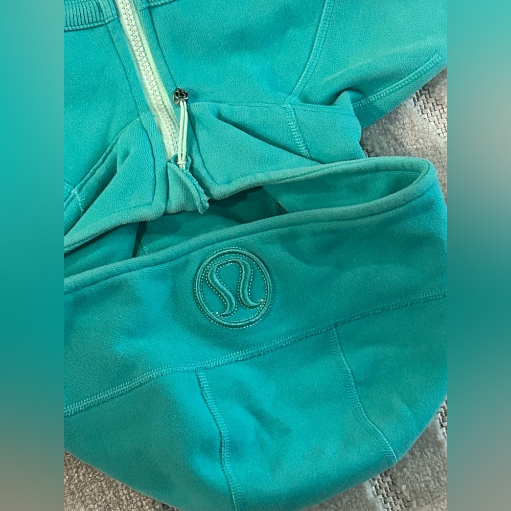 Lululemon Scuba Hoodie II in Bali Breeze/Fresh Teal - Size 2 - Picture 6 of 15